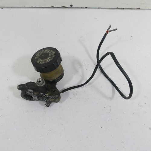 Suzuki 1000 front brake - suzuki,