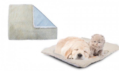 Pet blanket self heating - self,