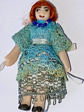 12th SCALE DOLLSHOUSE