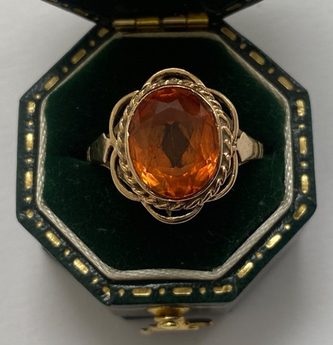 9ct gold blood red - 9ct,