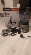 GEEPAS 1200W Compact Food