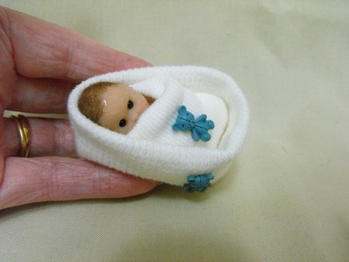 Ooak dollshouse miniature - ,