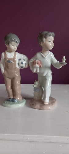 Nao lladro boys figures - 2,