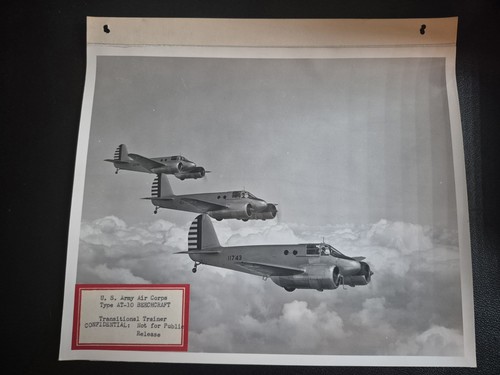 Army air corps beechcraft - us,