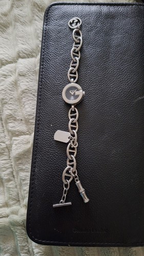 Gucci watch - gucci,