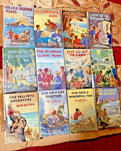 Famous five enid blyton - five,