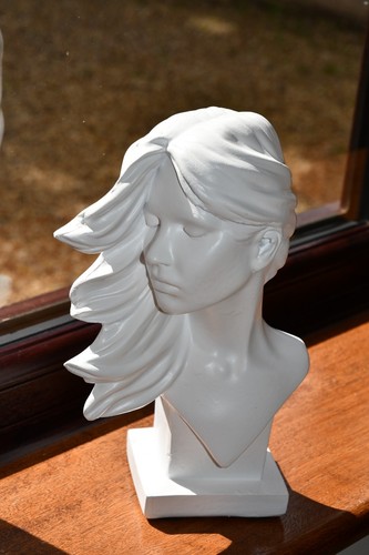 Small head bust ornament - head,
