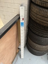 Oslon 12-way IEC Vertical Power Strip Power Distribution Panel