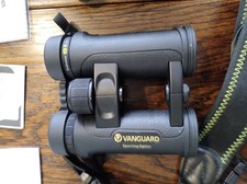 Vanguard Binoculars Endeavor