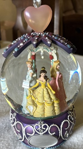 Walt disney three princess - walt,