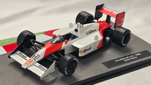 Mclaren mp4 1988 ayrton - mp4/4,