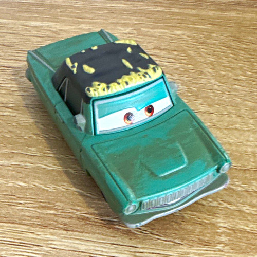 Disney pixar cars car 3588 - pixar,