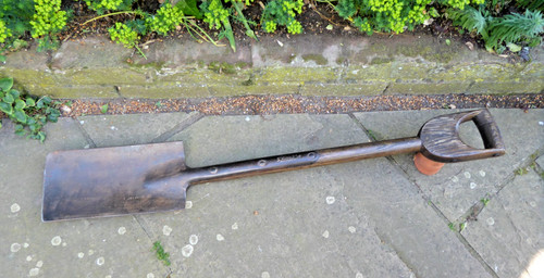 Vintage spade skelton - skelton,
