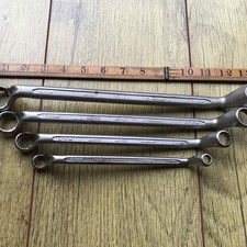 4 Vintage Heyco No 555
