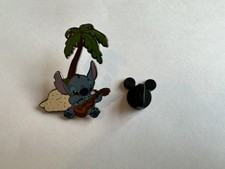 Disney Trading Pin Lilo And Stitch Stitch Ukulele 2003 Excellent Condition 