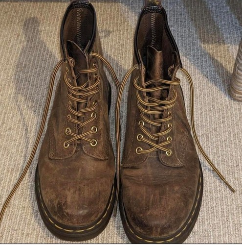 Brown leather martens - dr.,