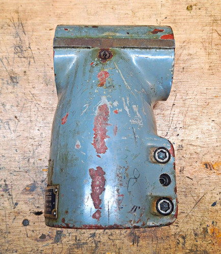 Bridgeport right angle head - r8,