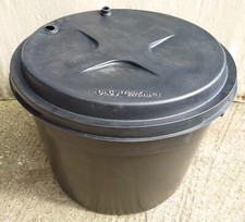 Round 50 Gallon 227L Water Tank Butt Planter Pond Feature Trough with Lid