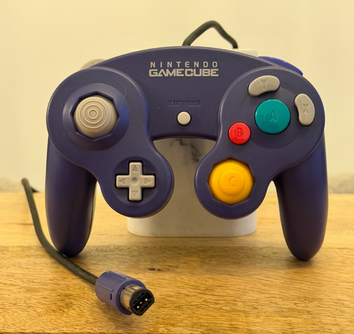 Official nintendo gamecube - official,