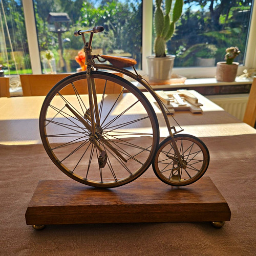 Vintage penny farthing - farthing, bicycle