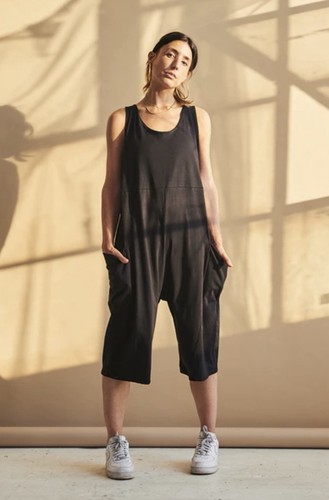 Nwt mary meyer black - wide, leg