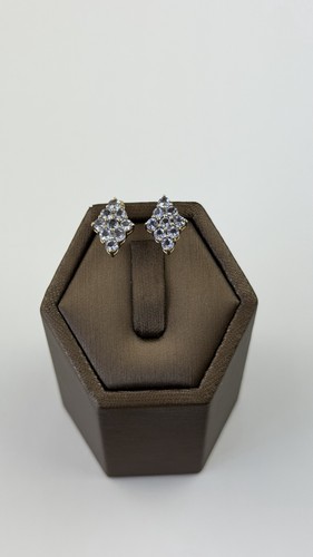 Yellow gold tanzanite - , stud
