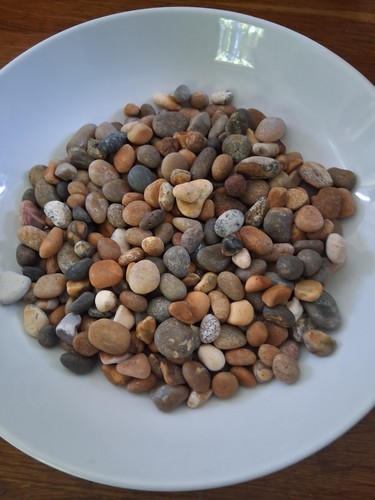 500g small beach pebbles sea - small,