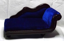 New small chaise lounge - small,