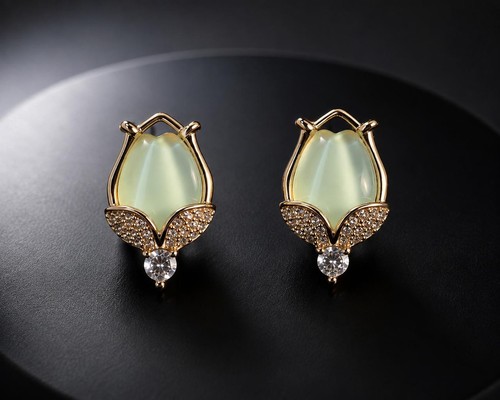 Pale green tulip floral stud - green,