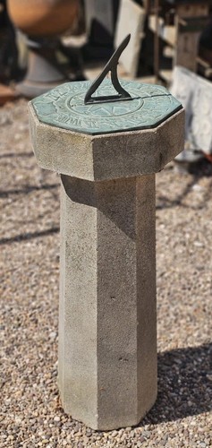 Art deco style octagonal - style, cast