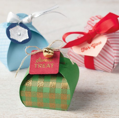 Gift box star leaf - leaf, metal