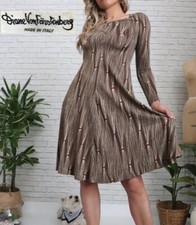 1970s Diane Von Furstenberg Printed Jersey Dress | Small Size | Made In Italy