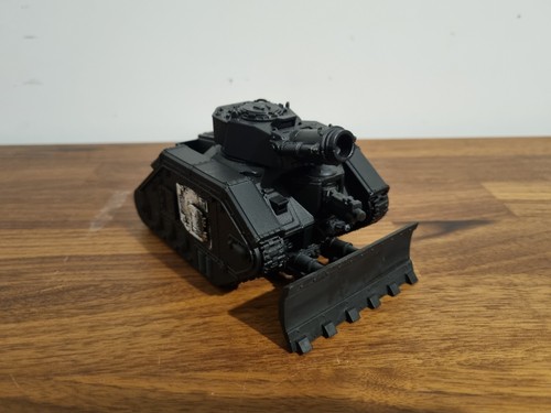 Warhammer 40k leman russ - warhammer,