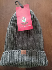 Southampton Football Club Unisex beanie hat. Brand new with tags. 