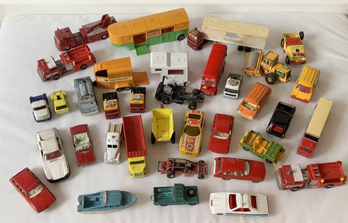 Corgi diecast vehicle - vehicle, lot
