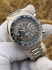 Vintage Seiko 5 Sports