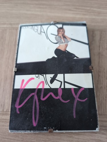 Kylie minogue signed 4x6 promo - kylie,