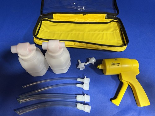 Rescuer hand held suction pump - rescuer,