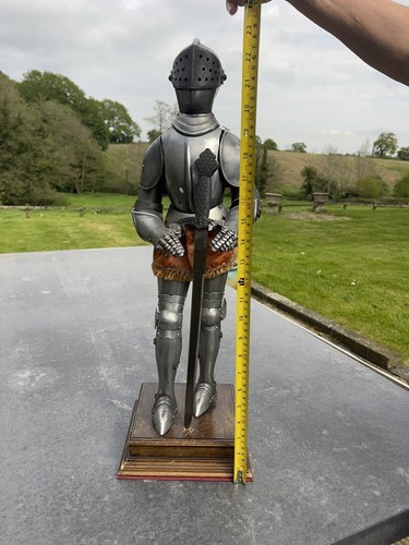 Figure model knight - model, statue
