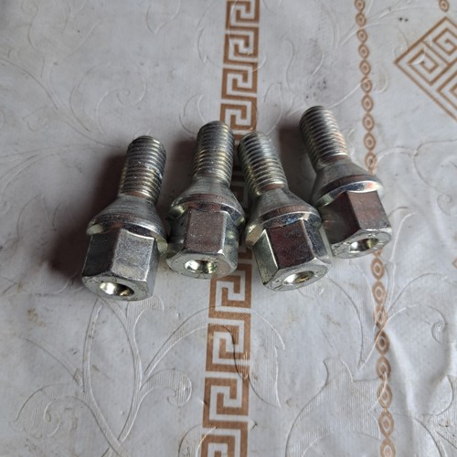Alloy and steel wheel - alloy,