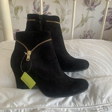 Hotter Vanity Black Suede