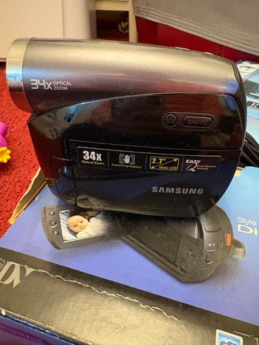 Samsung d391 xeu camcorder - vp-d391/xeu,