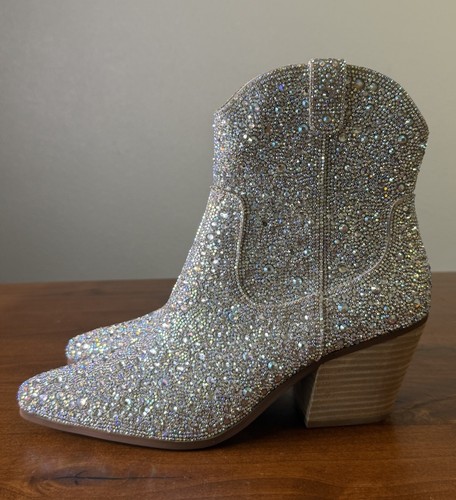 Nwb betsey johnson - betsey,