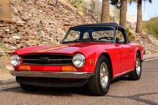 TRIUMPH SIGNAL RED 32 2K DIRECT GLOSS PAINT - HIGH QUALITY