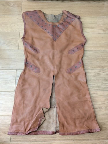 Vintage brown studded - brown, leather