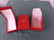 Hot Diamonds Red Jewellery Box outer & inner With White Interior great condition