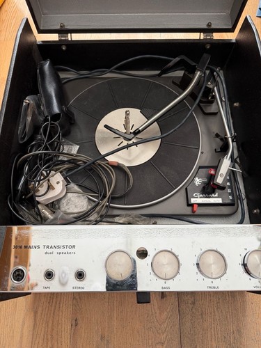 Vintage ferguson 3016 mains - ferguson,