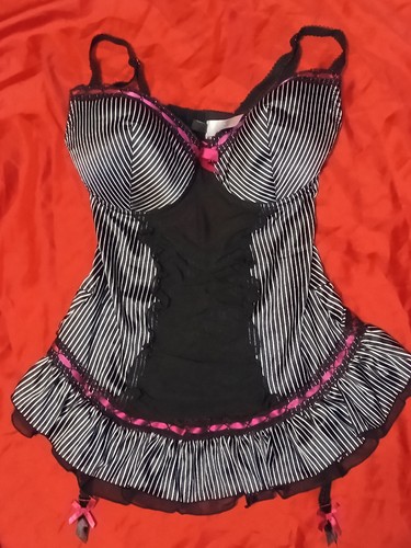 Gorgeous new look underwired - new,
