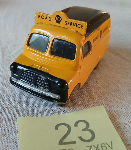 Corgi toys 408 - corgi,
