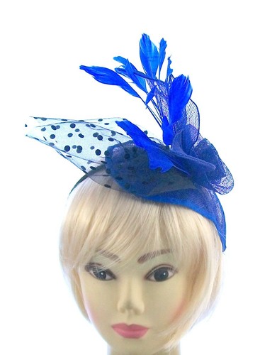 Beautiful blue hatinator hat - blue,